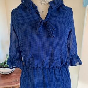 New Banana Republic Women’s checkered lightweight dress XS tie neck 1/2 sleeve